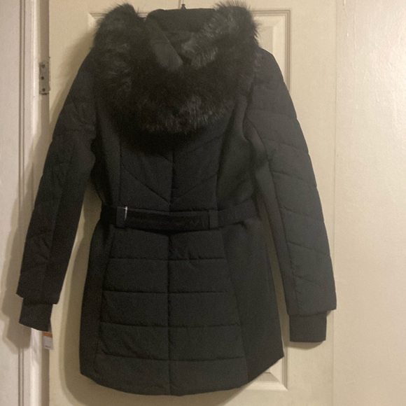 NWT Michael Michael Kors Women’s Belted Bibbed Hooded Puffer Coat - Black - Picture 8 of 16